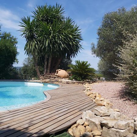 Beautiful Villa With A Stunning View Roujan Exterior photo